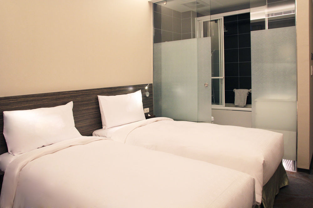 Capital Hotel Songshan Тайпей Екстериор снимка