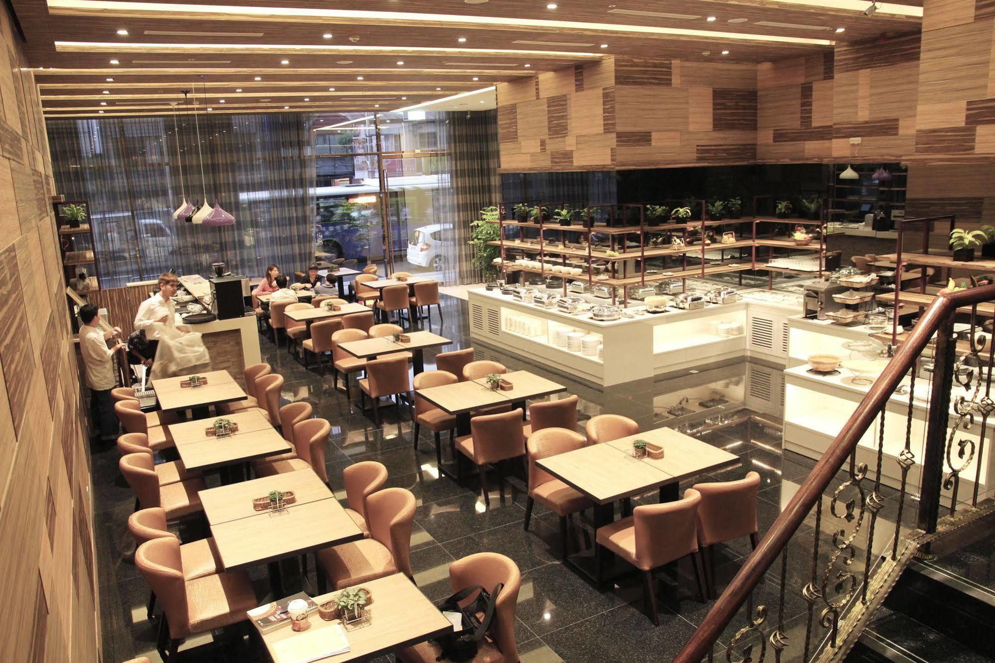 Capital Hotel Songshan Тайпей Екстериор снимка