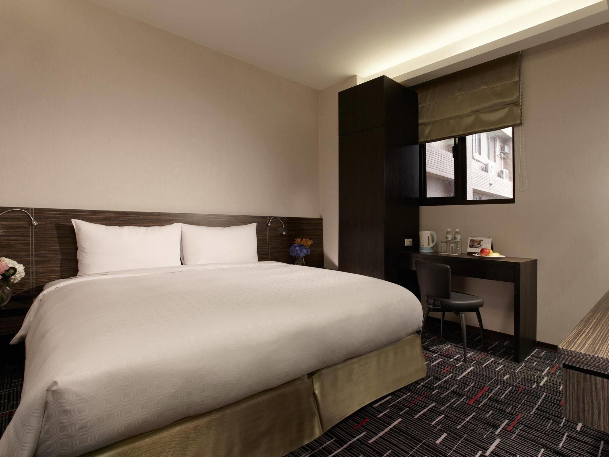 Capital Hotel Songshan Тайпей Екстериор снимка