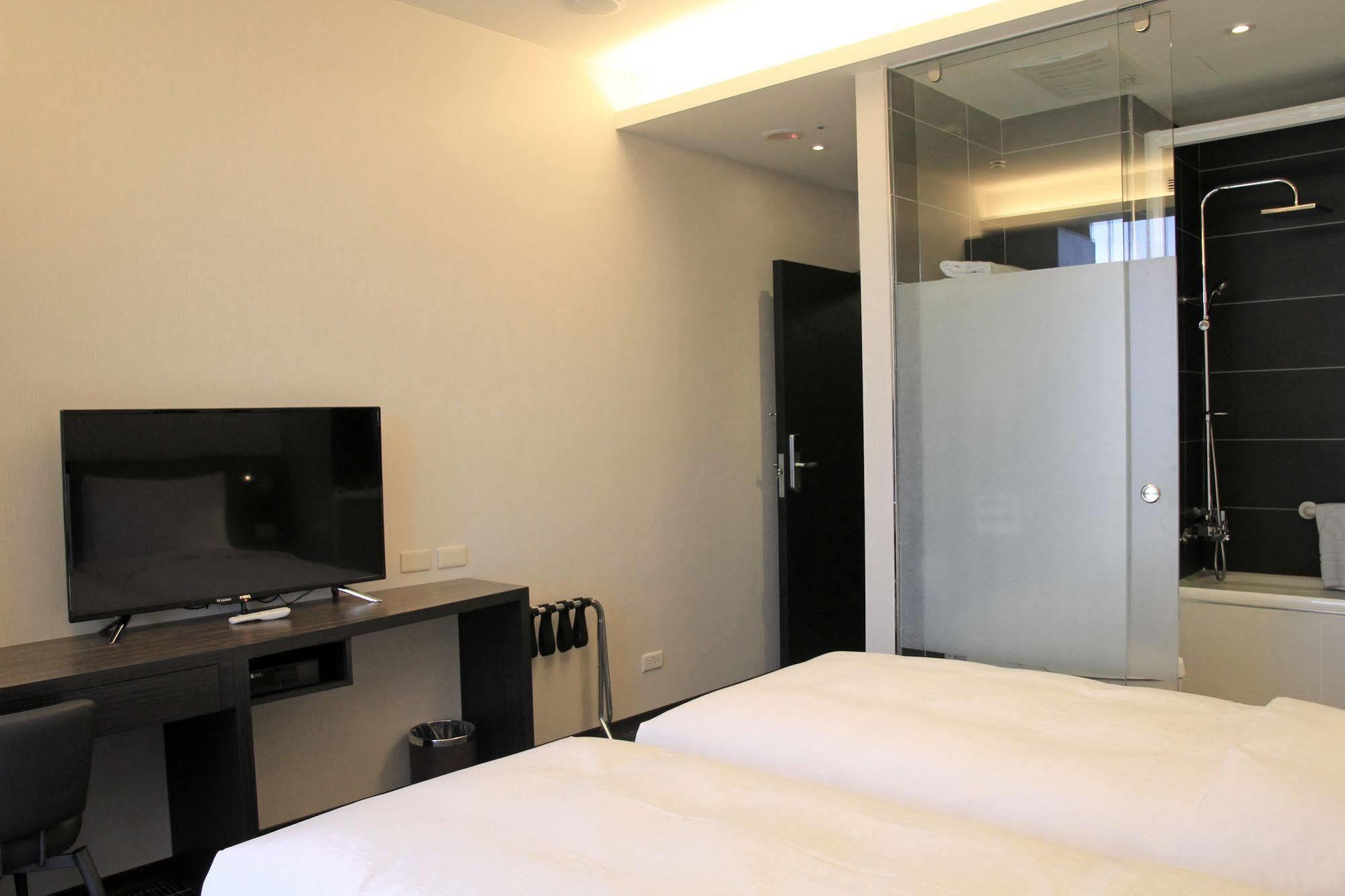 Capital Hotel Songshan Тайпей Екстериор снимка