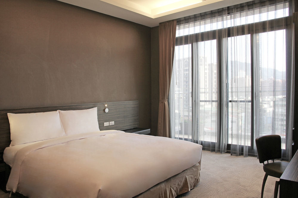 Capital Hotel Songshan Тайпей Екстериор снимка